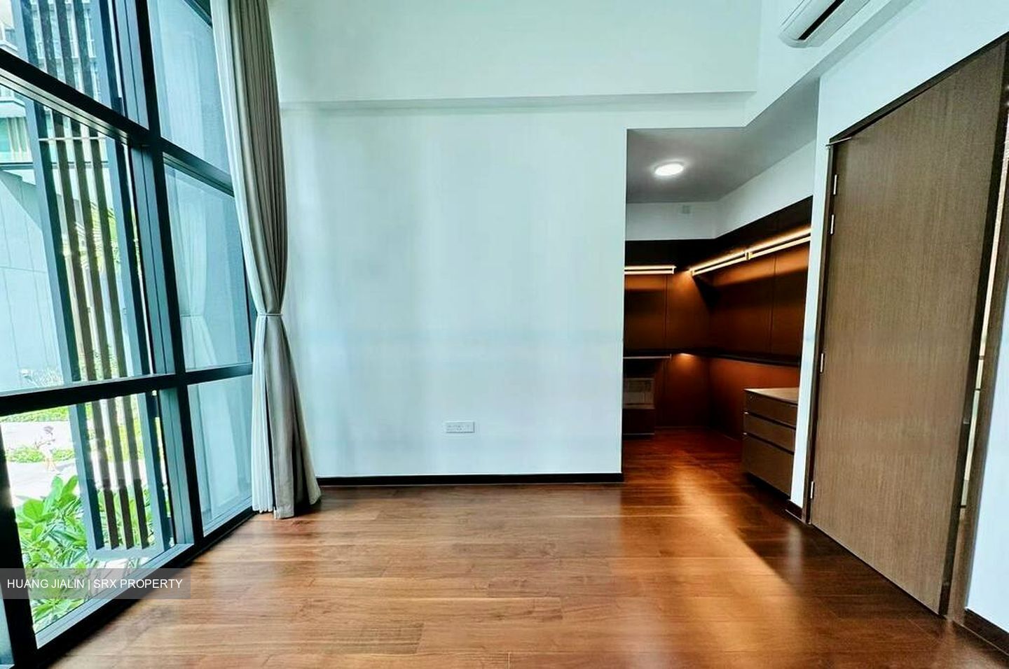 Normanton Park (D5), Terrace #449380071